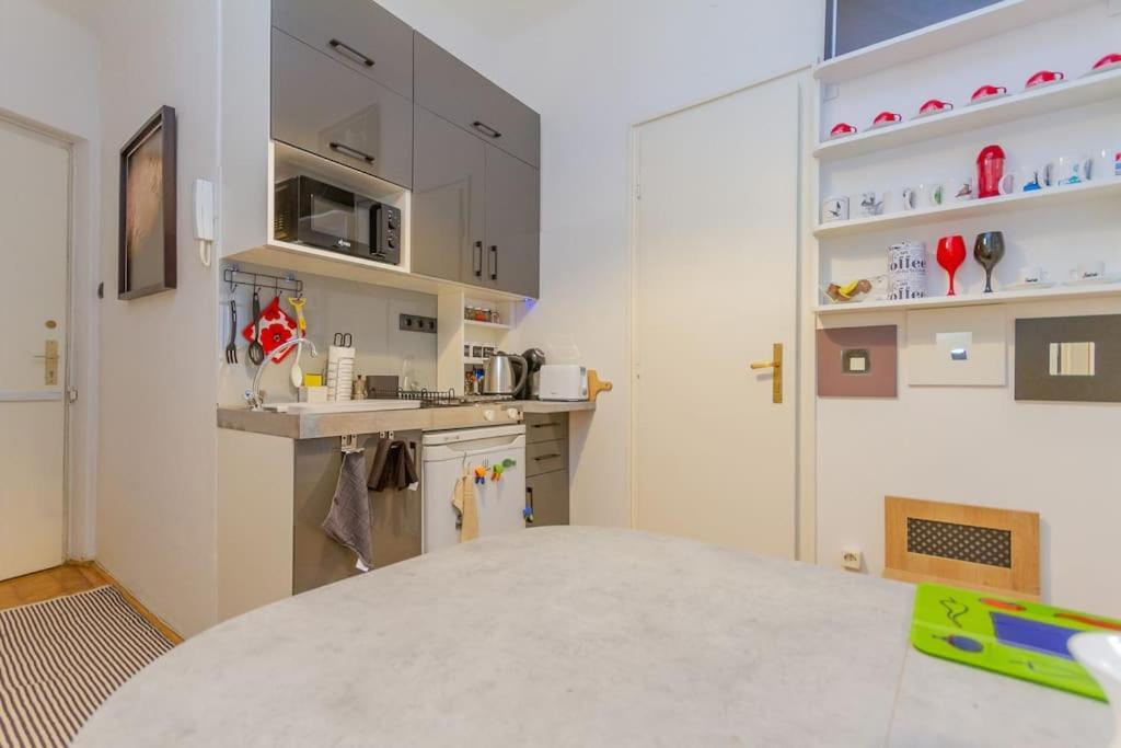 Poppy'S Home By The Danube By Nw Budapest Exterior photo